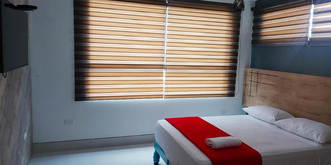 Hotel Murali - Cerca Del Aeropuerto De Guayaquil Bagian luar foto