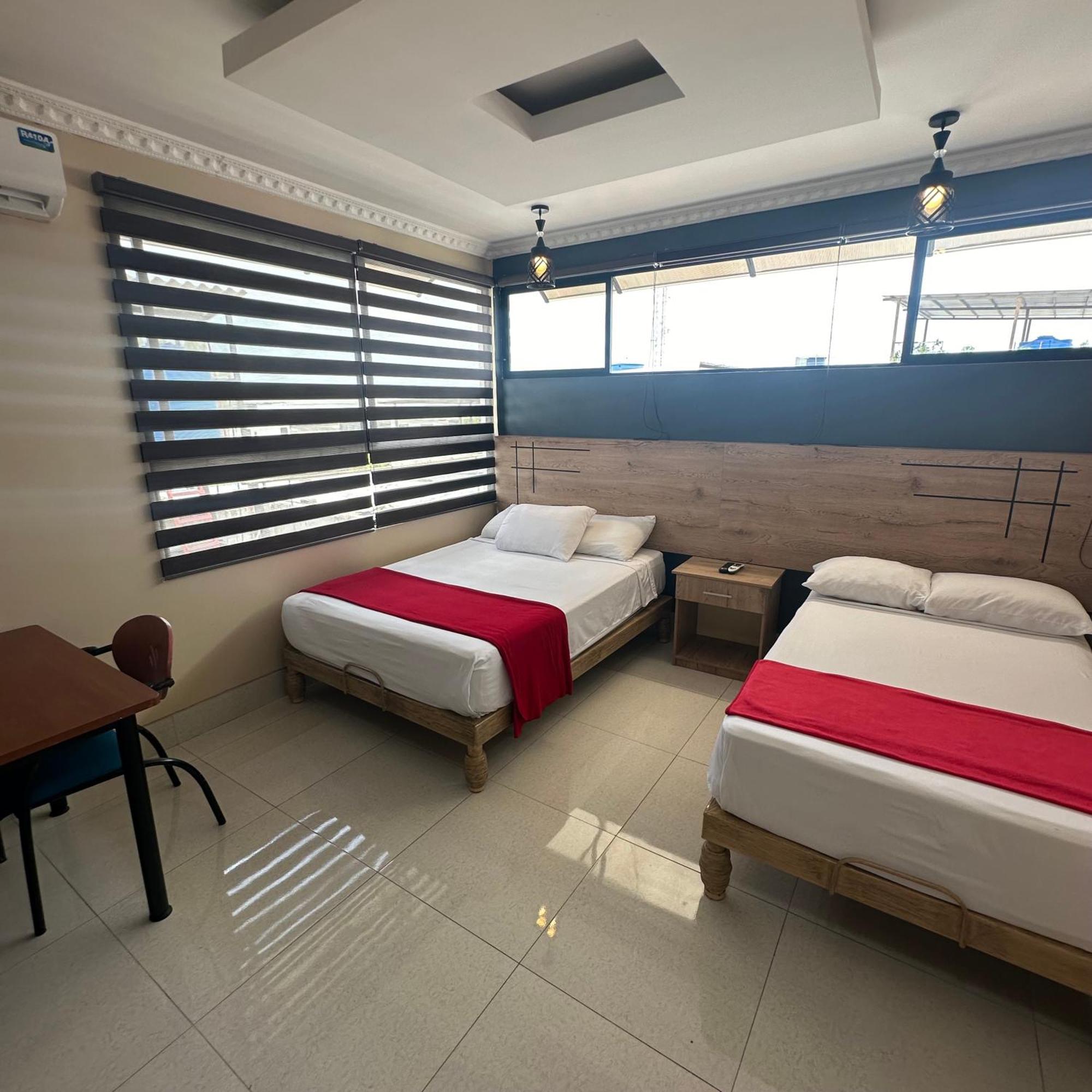 Hotel Murali - Cerca Del Aeropuerto De Guayaquil Bagian luar foto