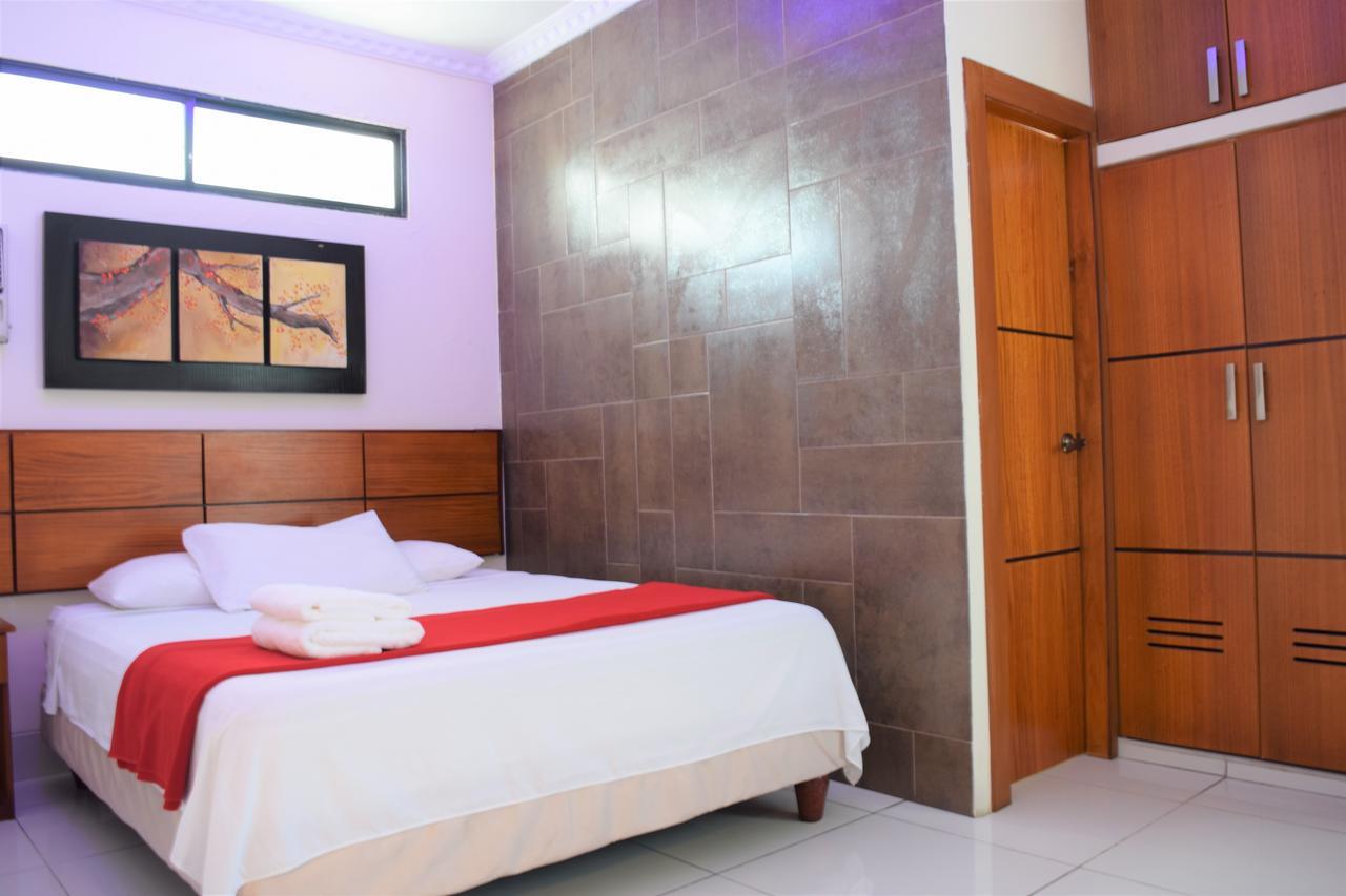 Hotel Murali - Cerca Del Aeropuerto De Guayaquil Bagian luar foto